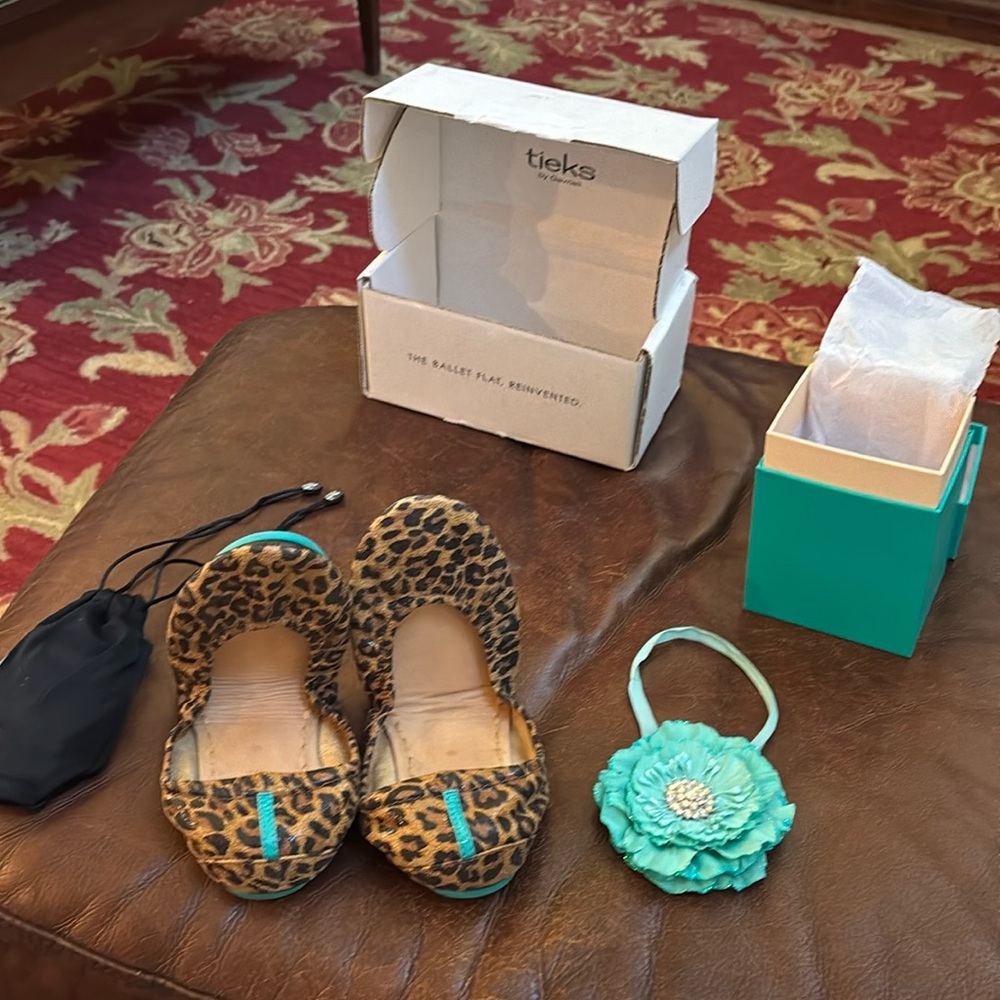 Tieks Leopard